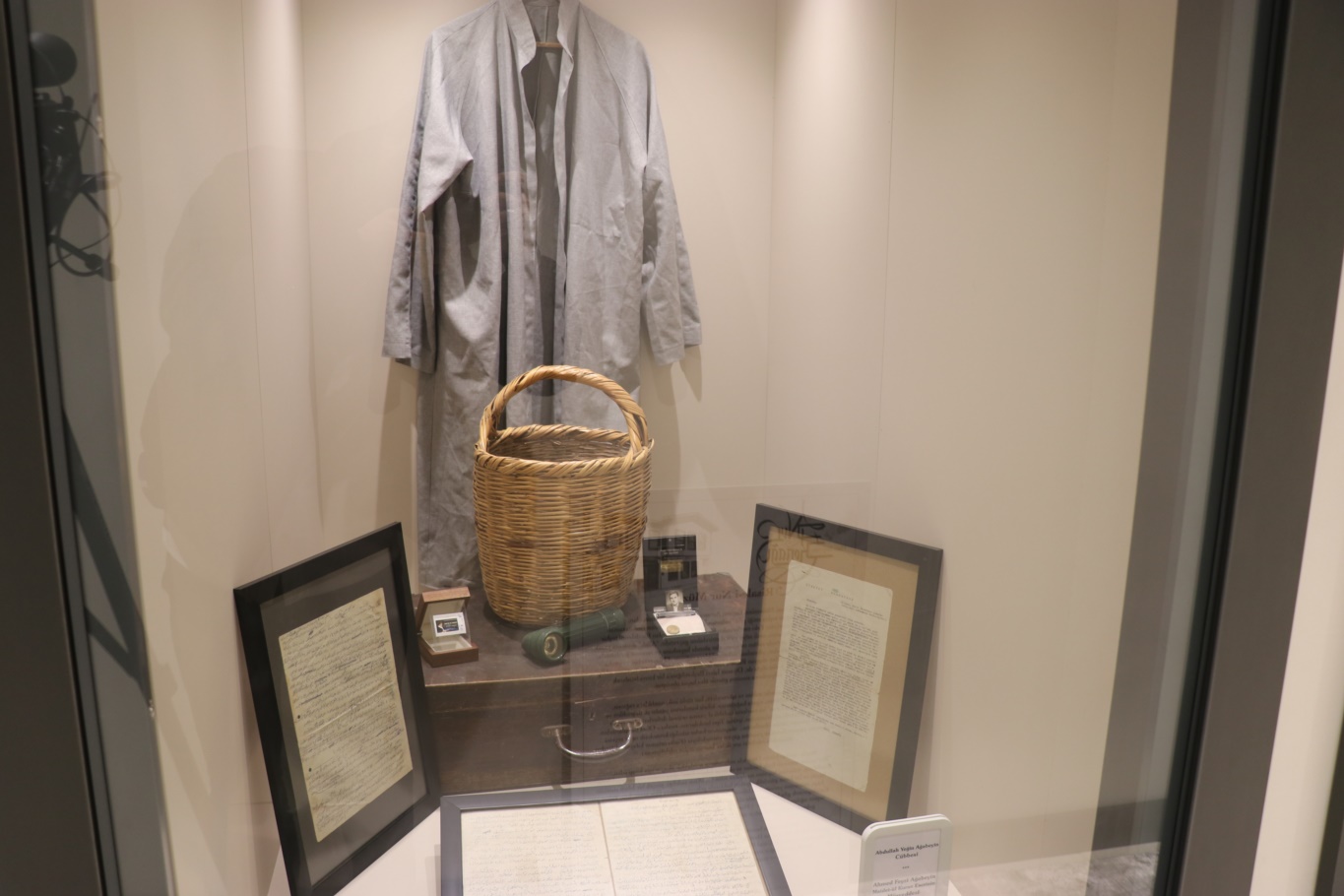 Üstad'ın önde gelen talebelerinden eşyalar