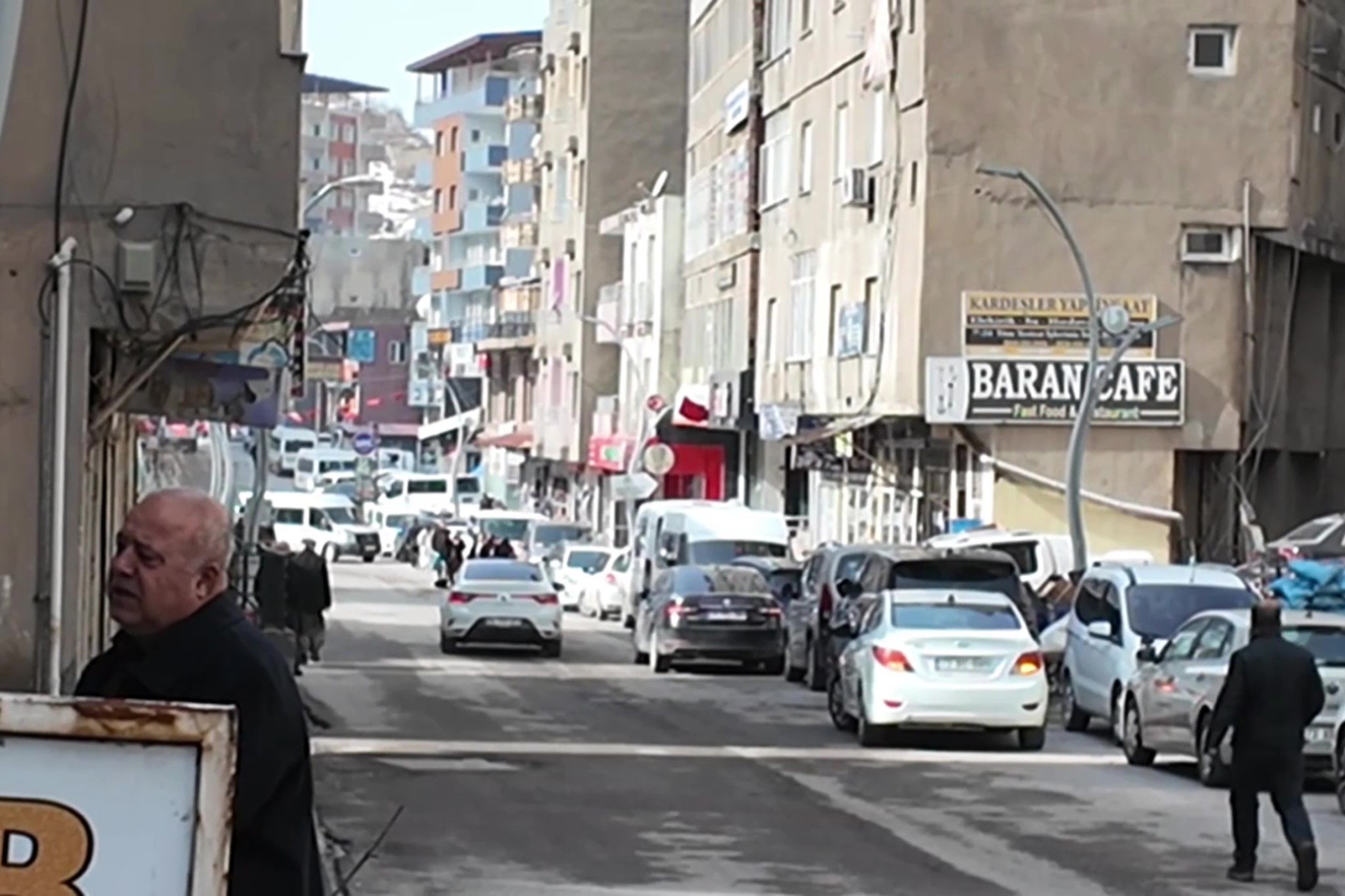 Uludere'de yüksek dükkan kiralarına esnaflardan tepki