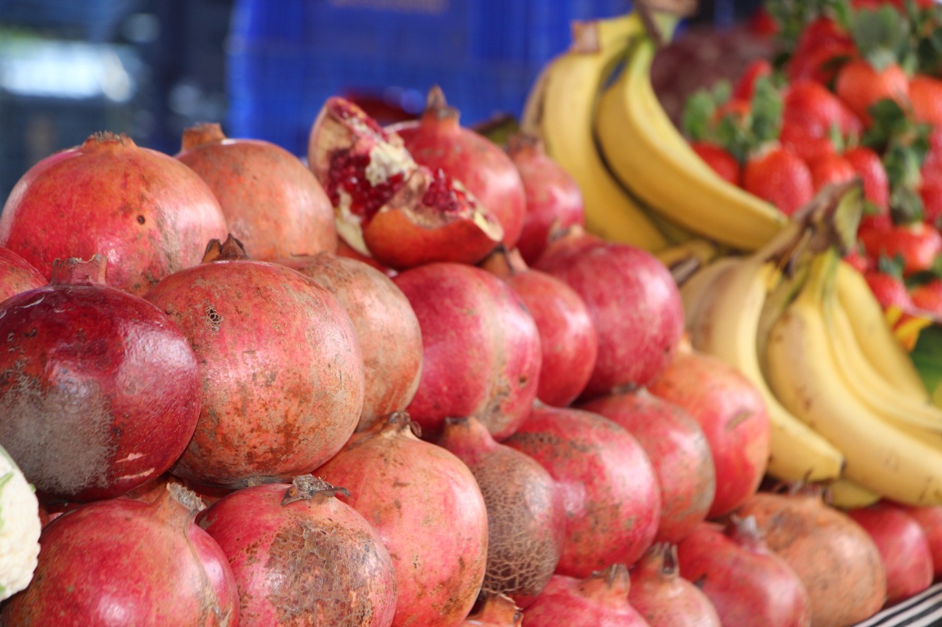 Ramazan ayına bir hafta kala pazar esnafı: Ramazan’ın bereketi yavaştan oluşmaya başladı