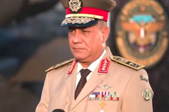 تعيين وزير دفاع جديد في مصر ضمن تعديل وزاري واسع