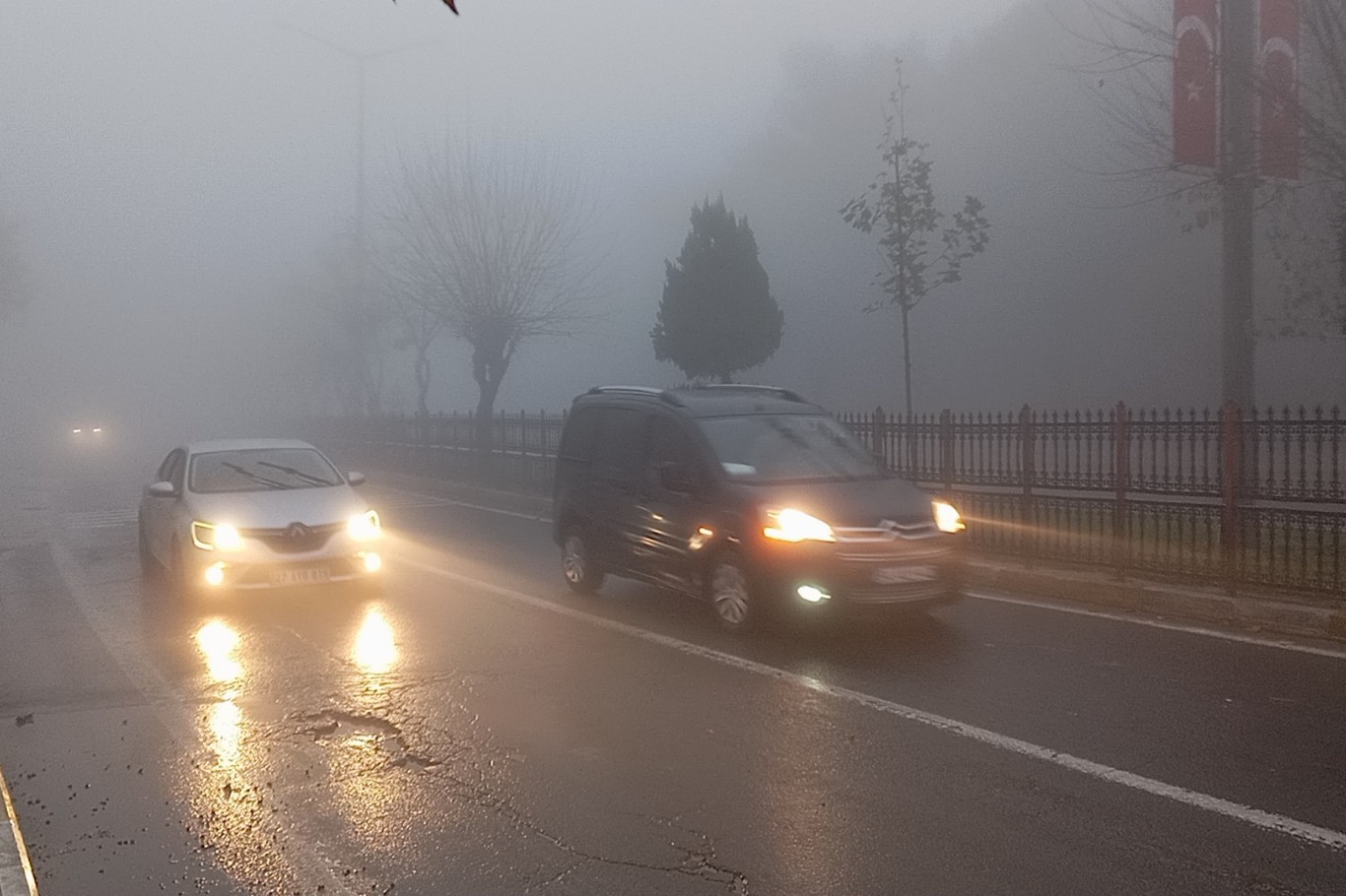 Mardin’de yoğun sis: Görüş mesafesi 10 metreye düştü
