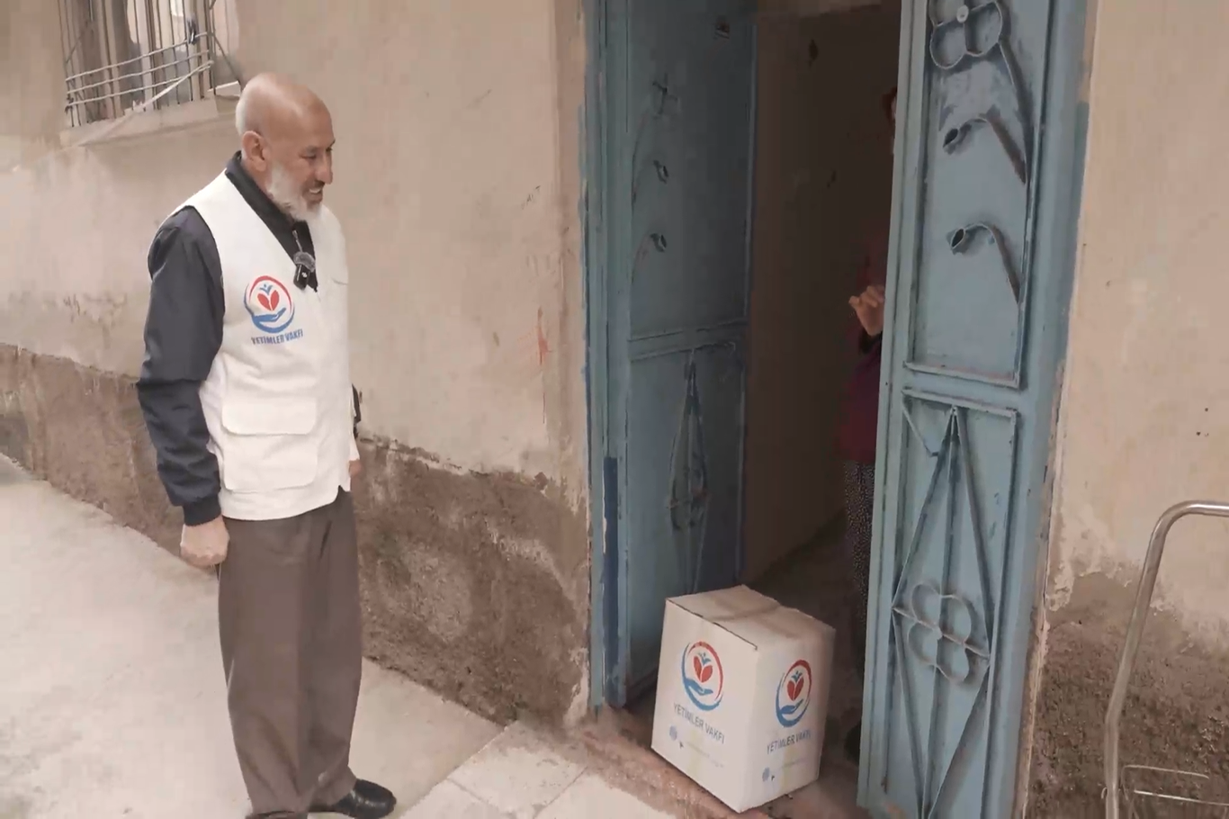Yetimler Vakfı’ndan Diyarbakır’da Ramazan öncesi yüzlerce aileye yardım