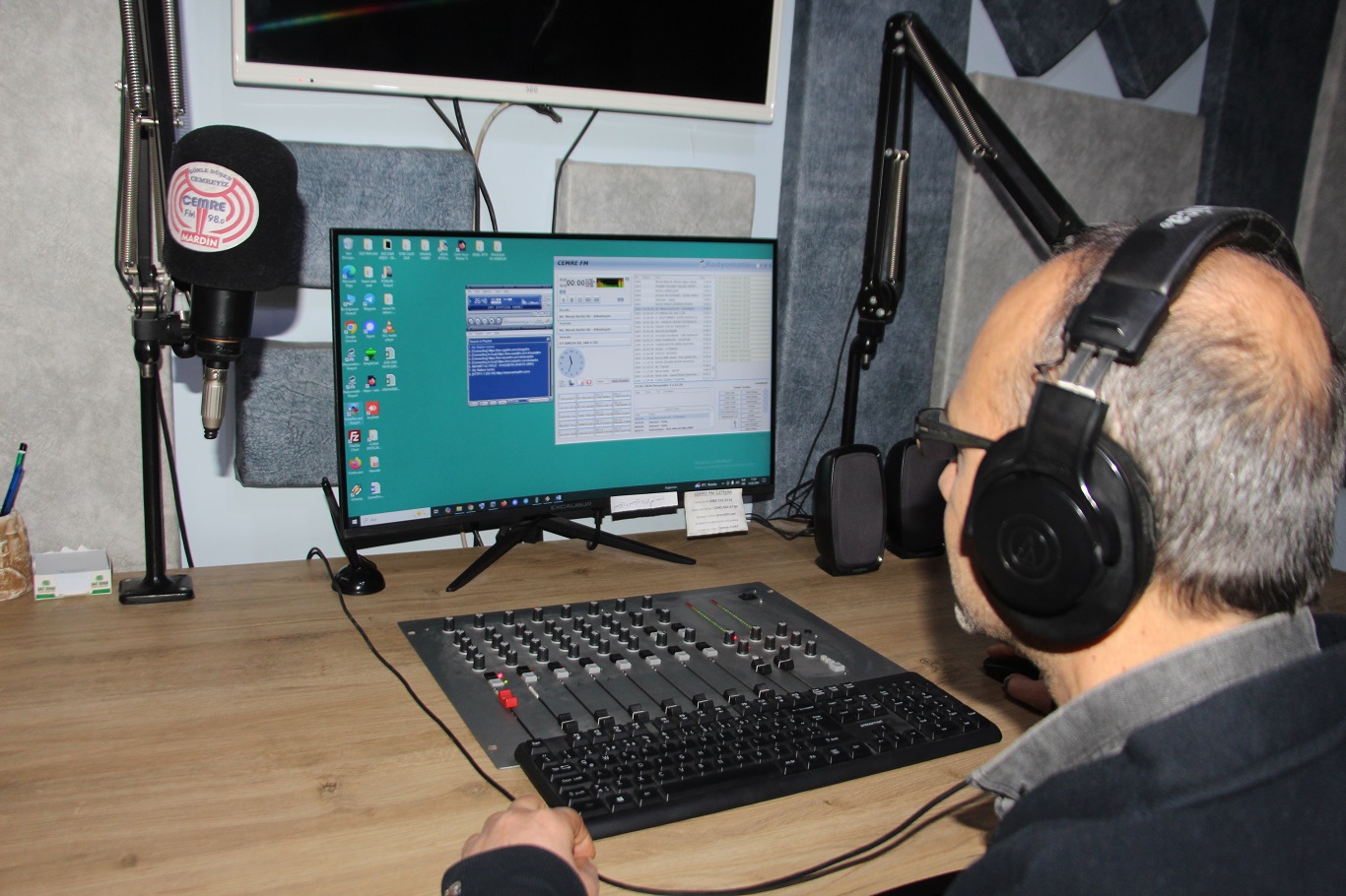 Cemre FM Yayın Yönetmeni Tutak: Yayınlarımızla dinleyicilerimizin ahlaklı ve iradeli bireyler yetişmesi amacını taşıyoruz