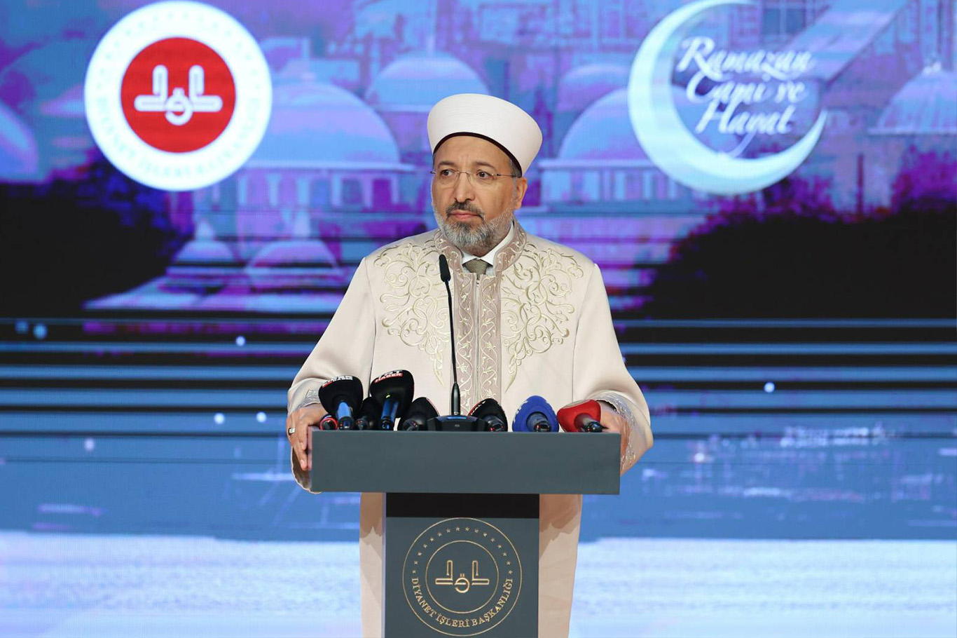 Diyanet İşleri Başkanı Prof. Dr. Safi Arpaguş