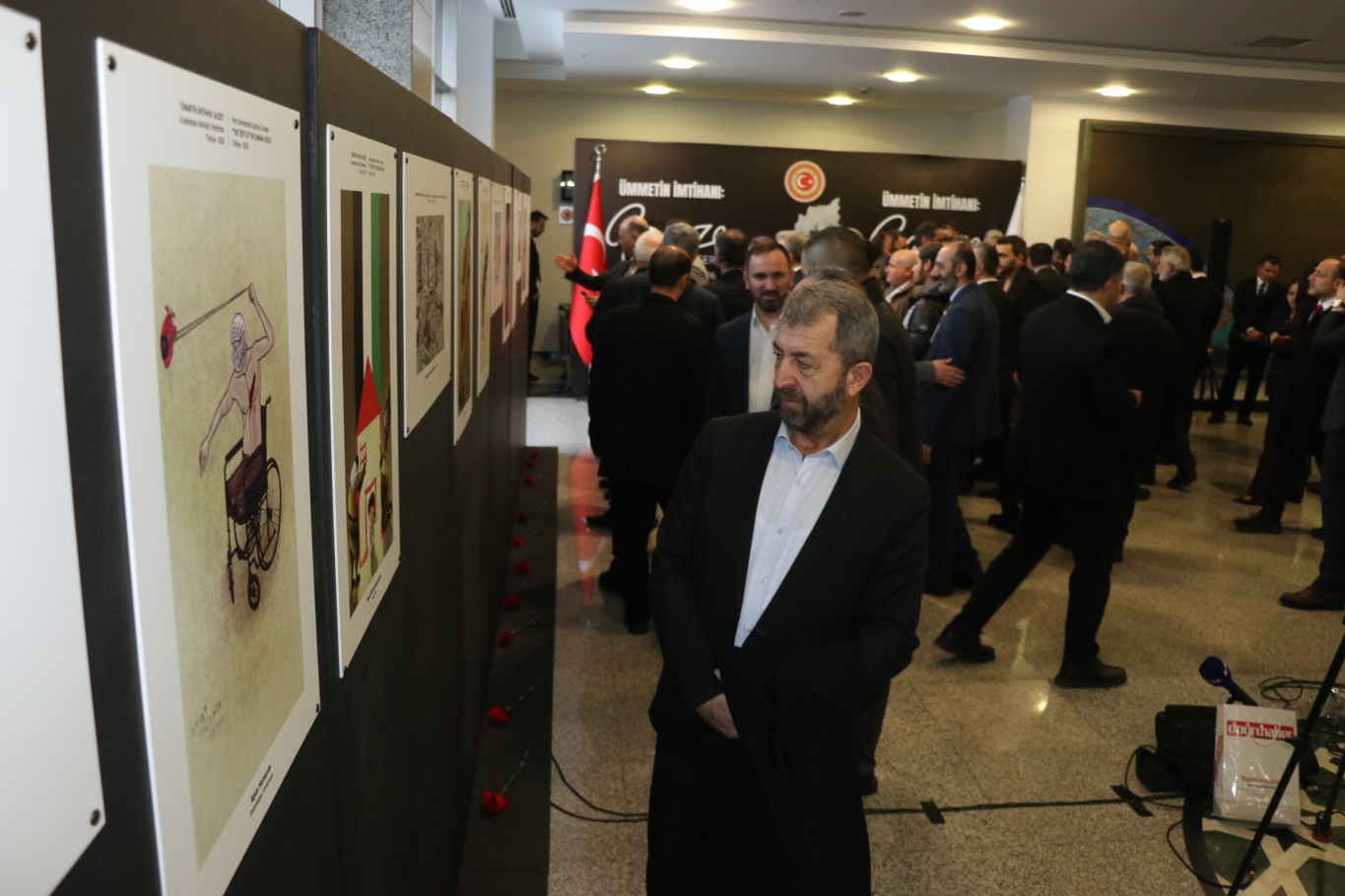 İDEV, TBMM’de "Ümmetin İmtihanı: Gazze" sergisi açtı