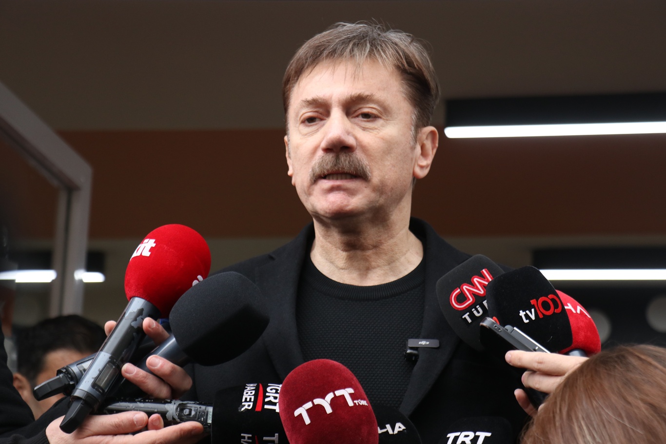 Bahçelievler'de dar gelirliler için semt lokantası açıldı