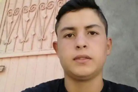 Mersin'de ampul değiştirirken elektrik akımına kapılan genç hayatını kaybetti