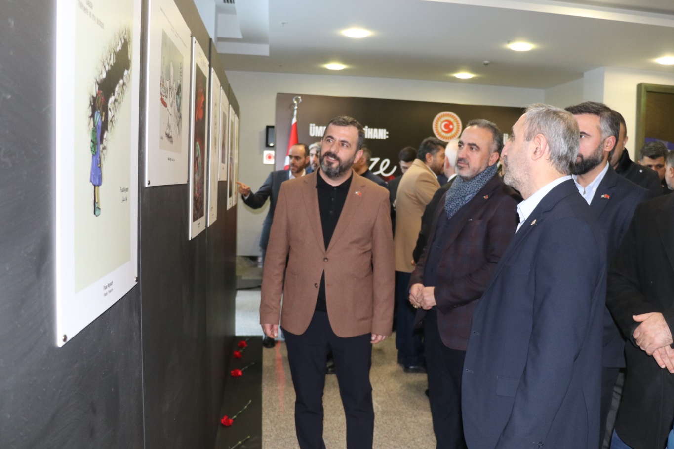 HAKSİAD Ankara Şubesi'nden TBMM’deki “Ümmetin İmtihanı: Gazze” sergisine ziyaret