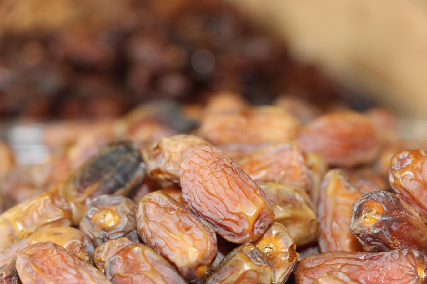 Ramazanda hurma alırken boykota dikkat