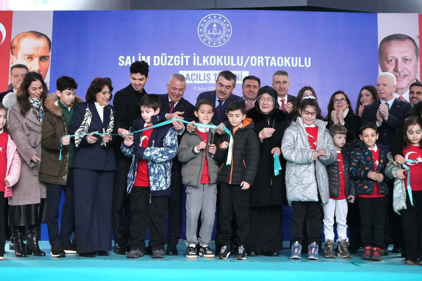 Bakan Tekin, Salim Düzgit İlkokulu ve Ortaokulunun açılışını yaptı