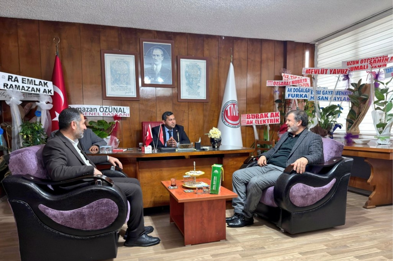 HÜDA PAR Tarsus İlçe Başkanlığından Muhtarlar Derneği’ne hayırlı olsun ziyareti