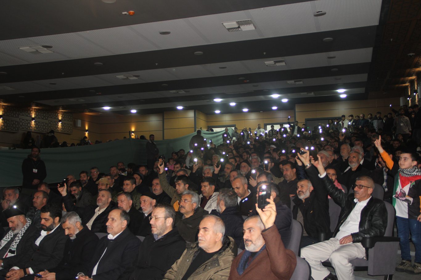 Bingöl Peygamber Sevdalıları Vakfı’ndan “Şehitler Gecesi” Programı