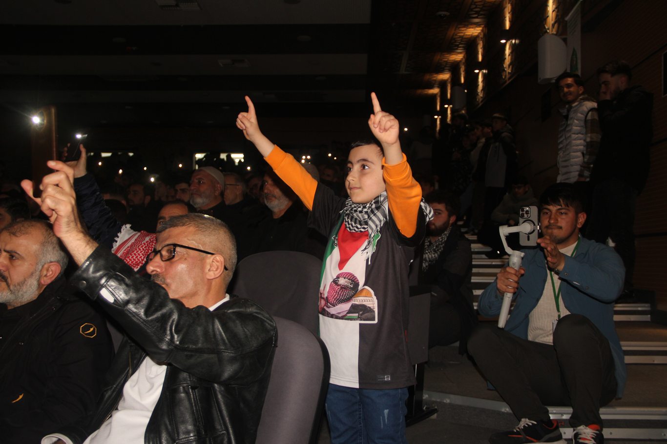 Bingöl Peygamber Sevdalıları Vakfı’ndan “Şehitler Gecesi” Programı