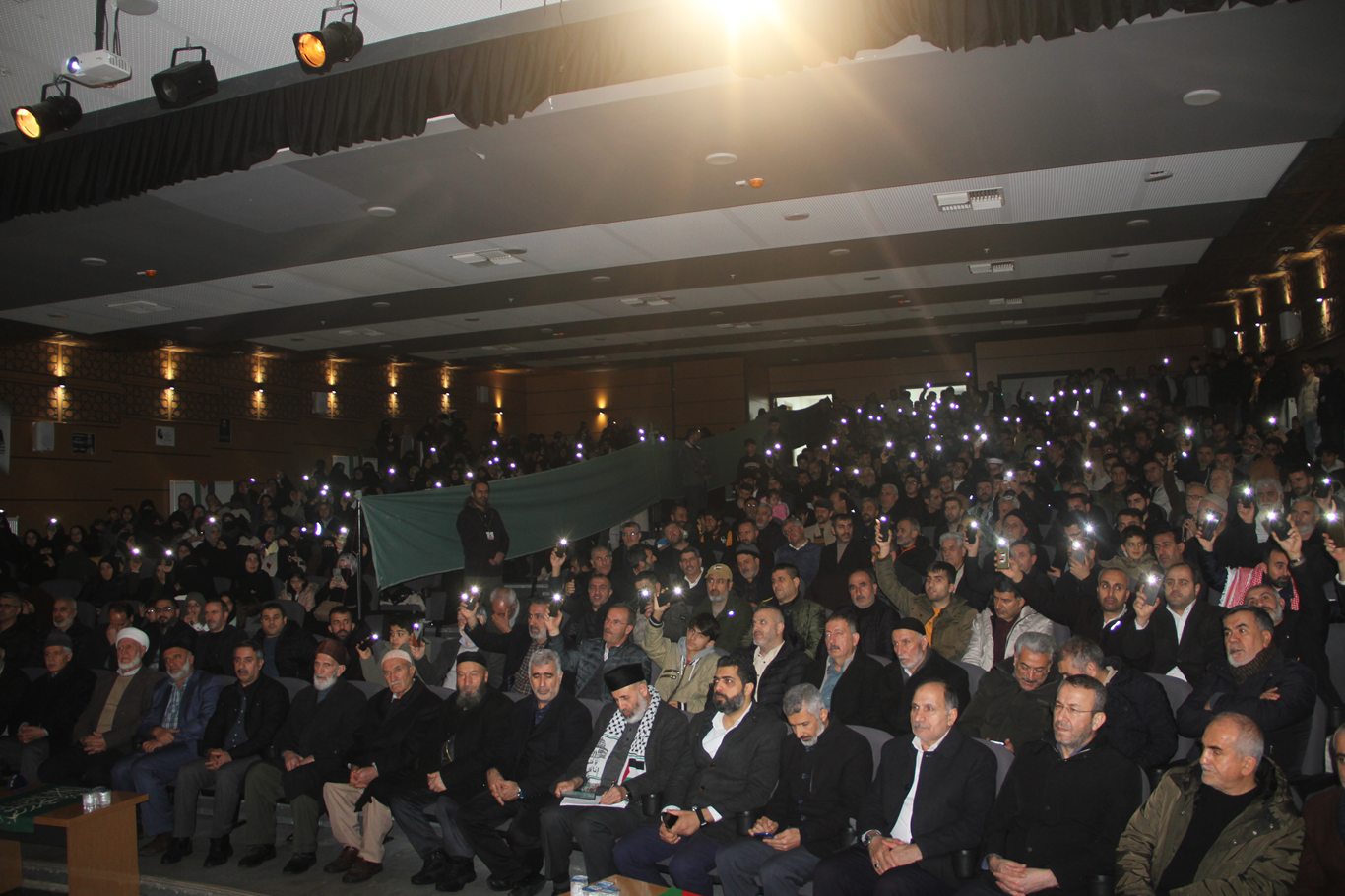 Bingöl Peygamber Sevdalıları Vakfı’ndan “Şehitler Gecesi” Programı