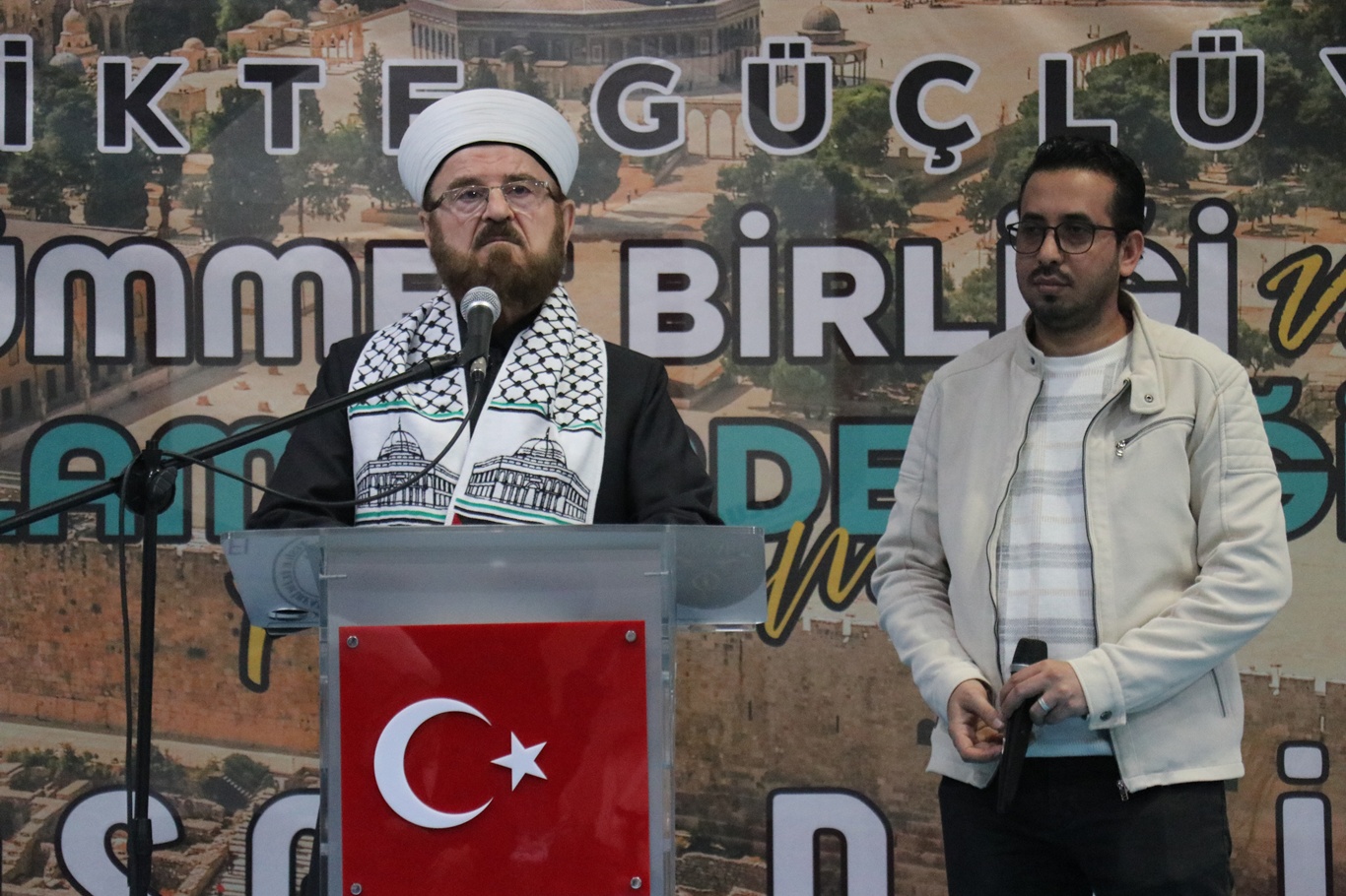 Karadaği: Ümmetin birliği bugün fiili zorunluluk haline gelmiştir