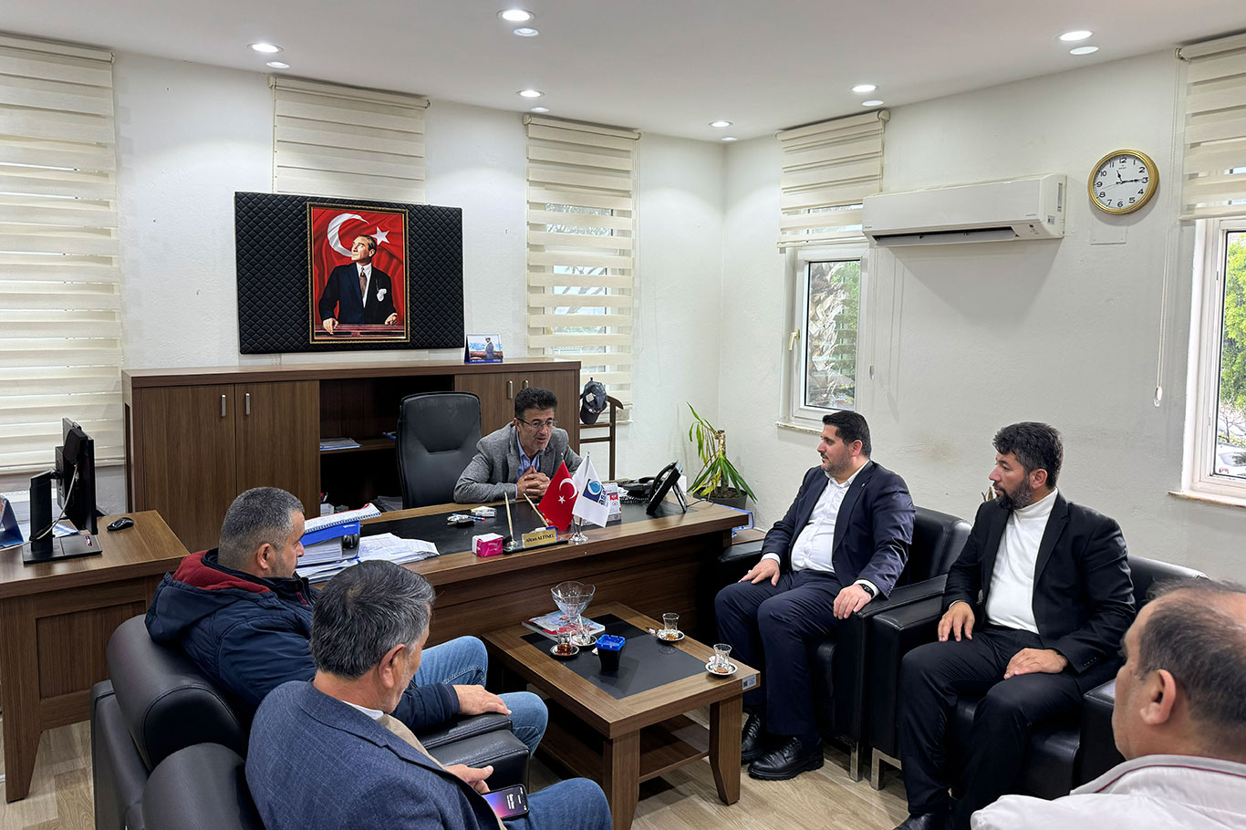 HÜDA PAR Antalya Teşkilatından, Kumluca'da sektör temsilcileri ve üreticilere ziyaret 