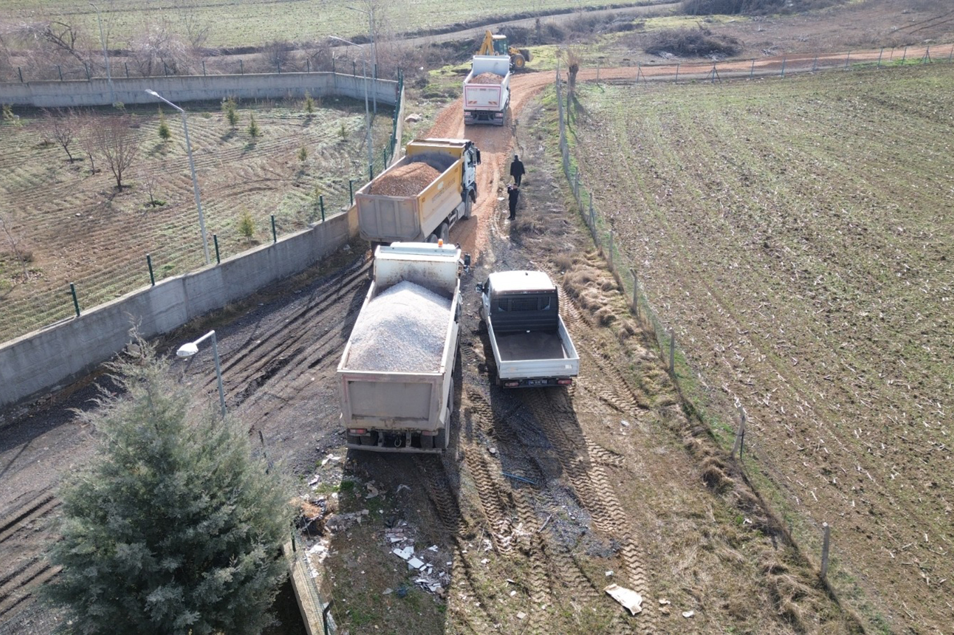 Malatya'da yol bakım çalışmaları sürüyor