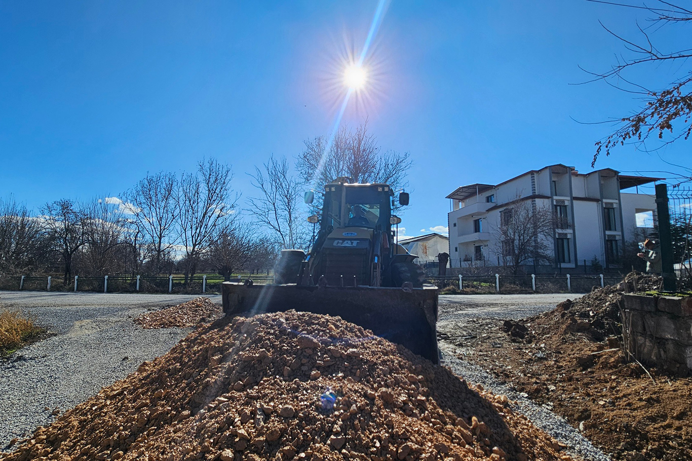 Malatya'da yol bakım çalışmaları sürüyor