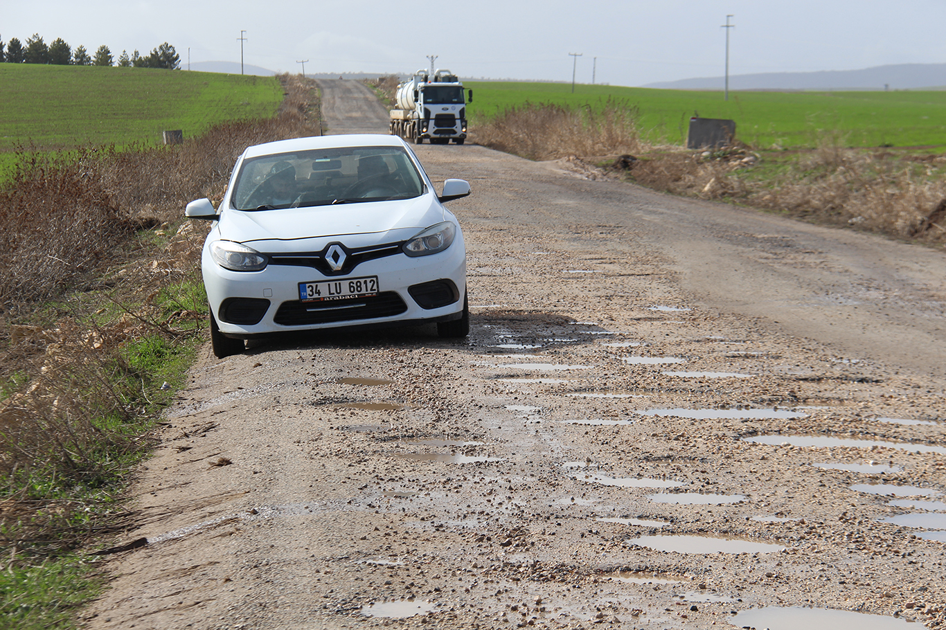 HÜDA PAR Çınar İlçe Başkanından çağrı: Kırsaldaki grup yollarına gerekli bakım ve onarım yapılmalı