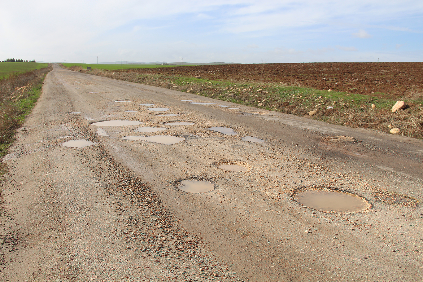 HÜDA PAR Çınar İlçe Başkanından çağrı: Kırsaldaki grup yollarına gerekli bakım ve onarım yapılmalı