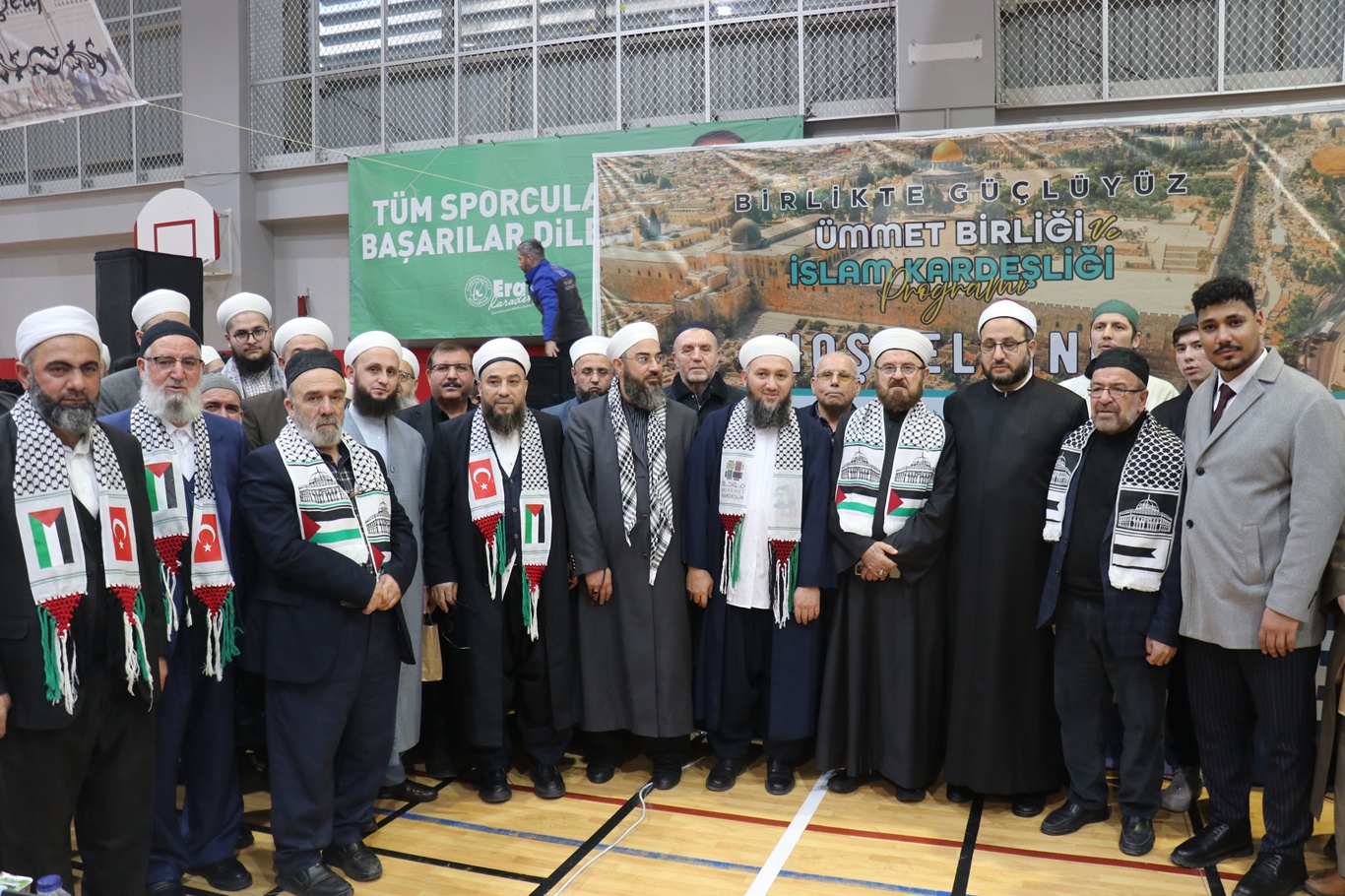 HAMAS'tan kararlılık mesajı: İşgale karşı savaşan mücahitler silahlarını bırakmayacaktır