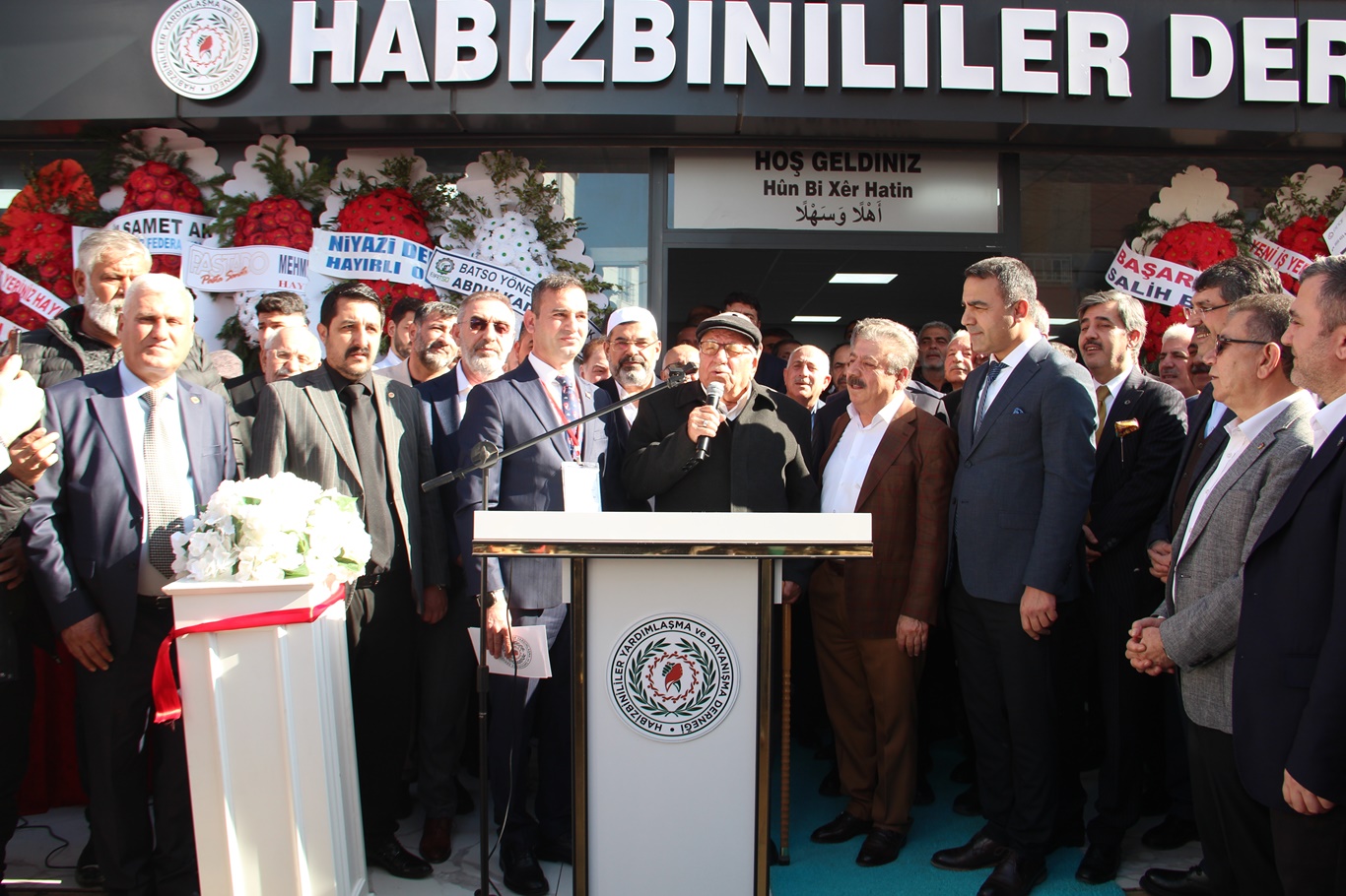 Batman'da Habizbinililer Derneği'nin ofisi dualarla açıldı
