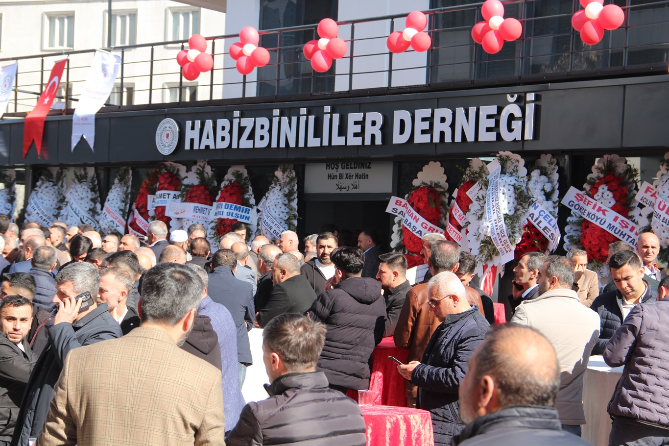 Batman'da Habizbinililer Derneği'nin ofisi dualarla açıldı