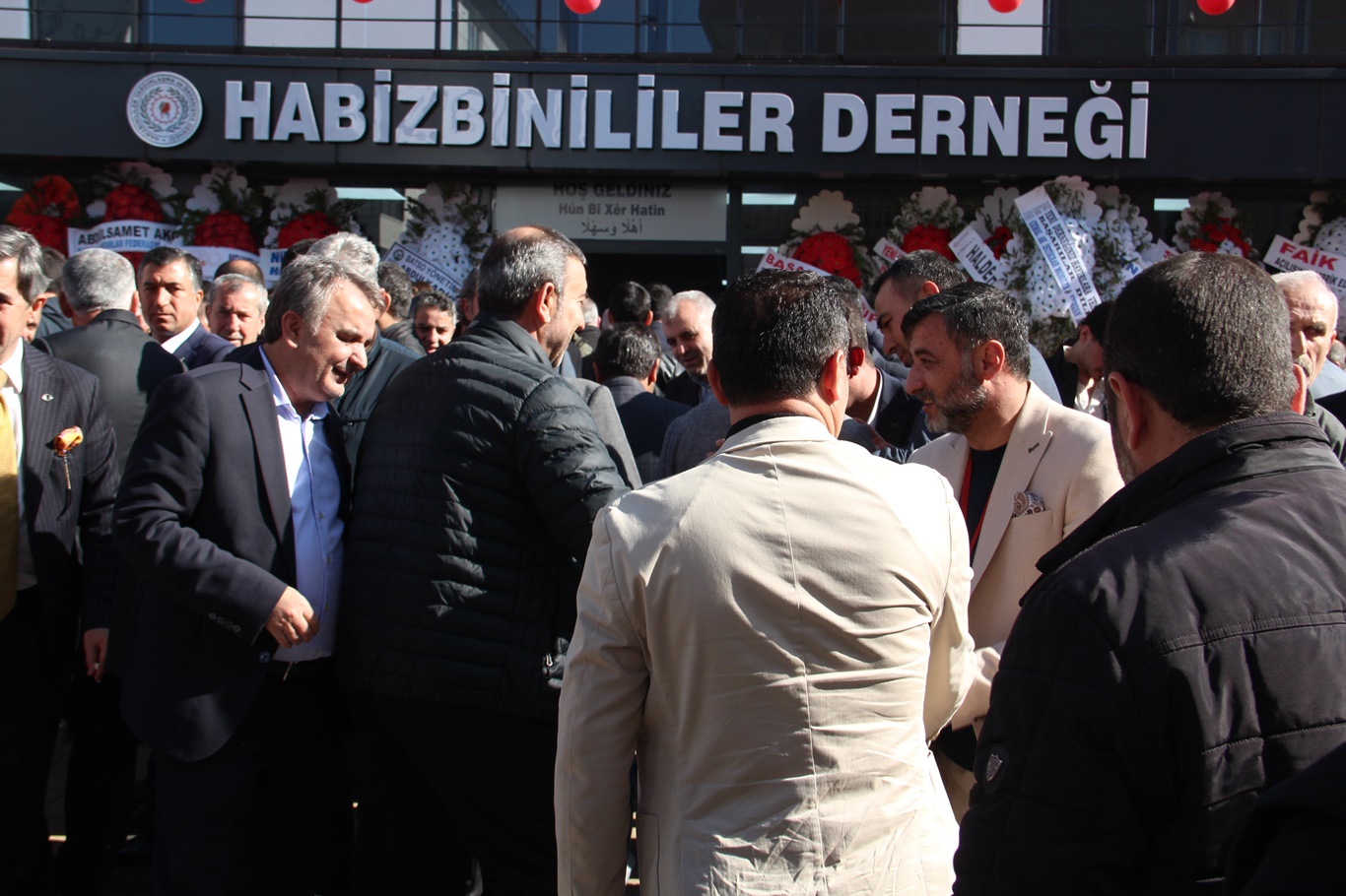 Batman'da Habizbinililer Derneği'nin ofisi dualarla açıldı