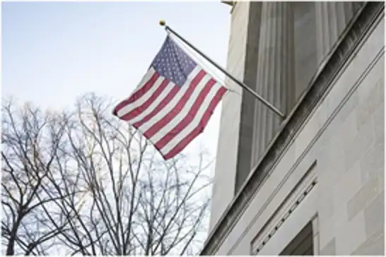 وزارت دادگستری ایالات متحده اسامی را از پرونده‌های اپستین به کنگره ارسال کرده است