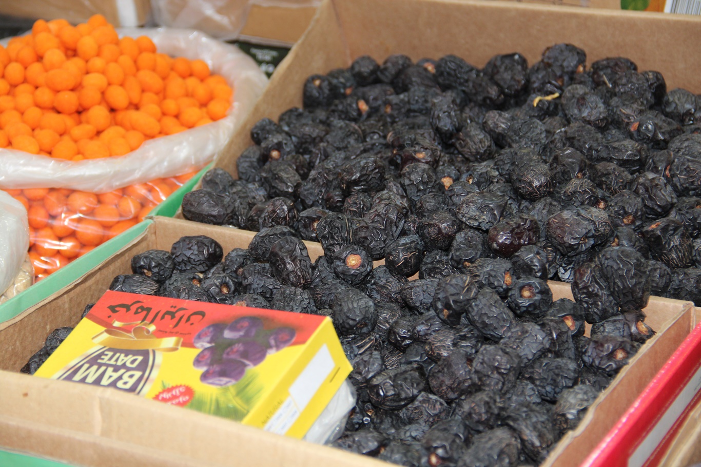 Esnaf Ramazan hazırlıklarını tamamladı: Sahur ve iftar sofralarının vazgeçilmezleri tezgahlarda