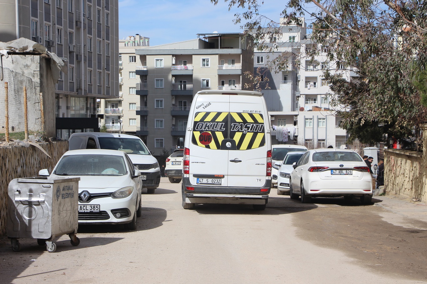 Mardin halkı: İki yıldır bitmeyen altyapı çalışmaları nedeniyle yollar köstebek yuvasına döndü