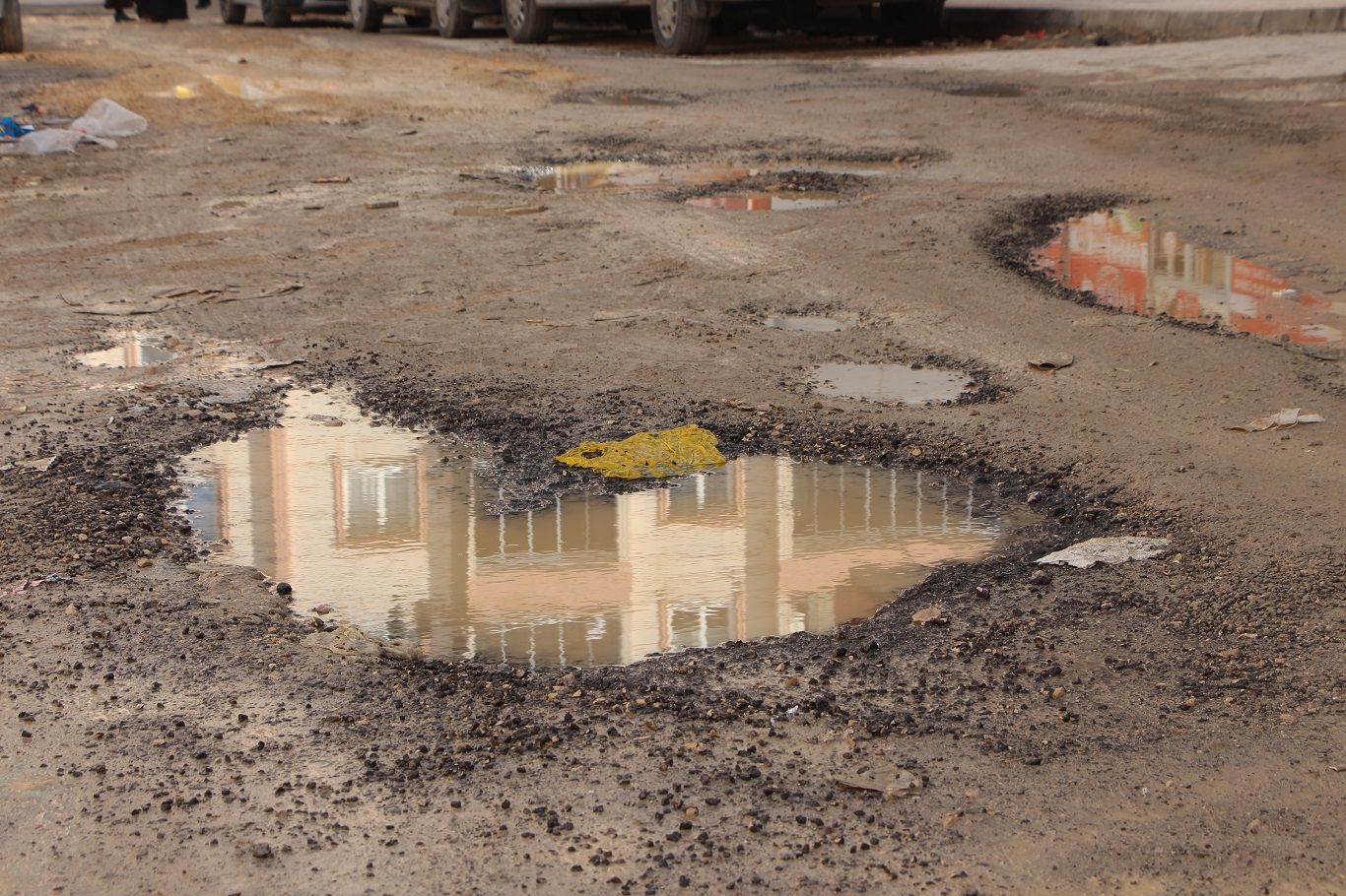 Mardin halkı: İki yıldır bitmeyen altyapı çalışmaları nedeniyle yollar köstebek yuvasına döndü