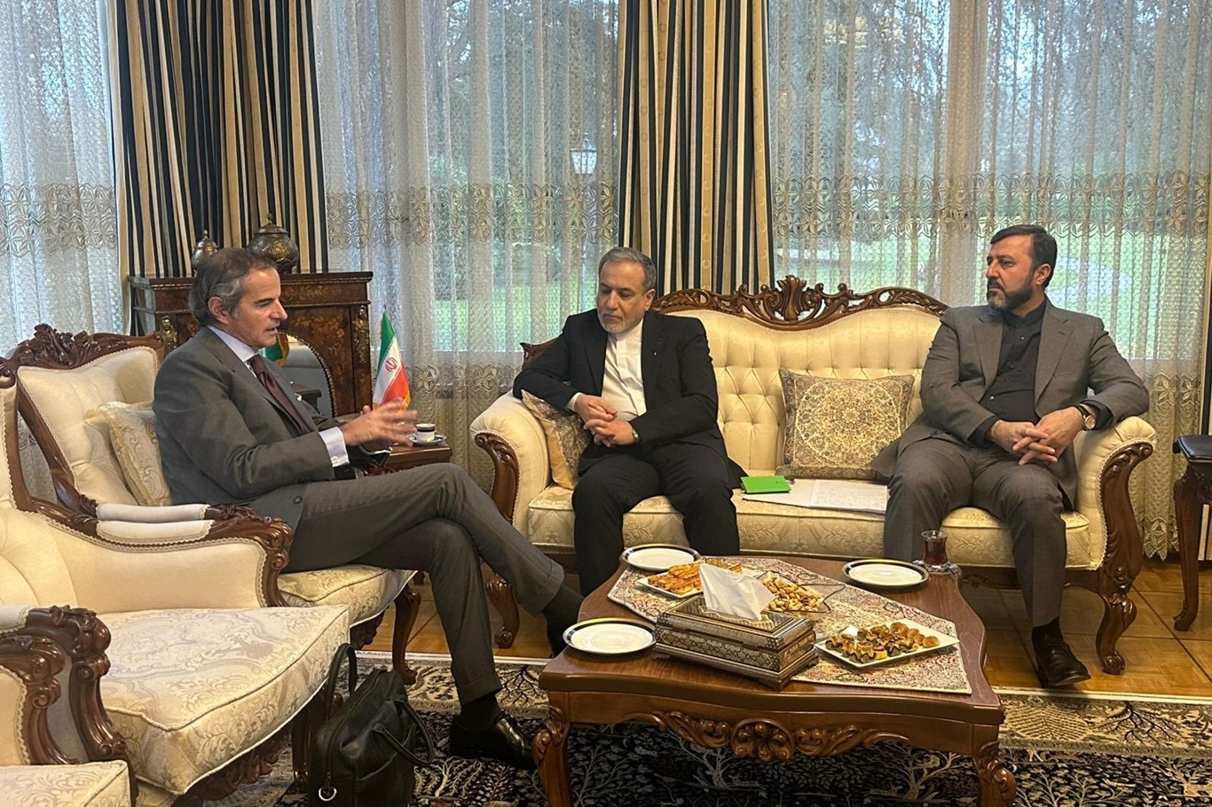 Araqchi, IAEA chief hold crucial technical talks in Geneva ahead of Iran-US negotiations