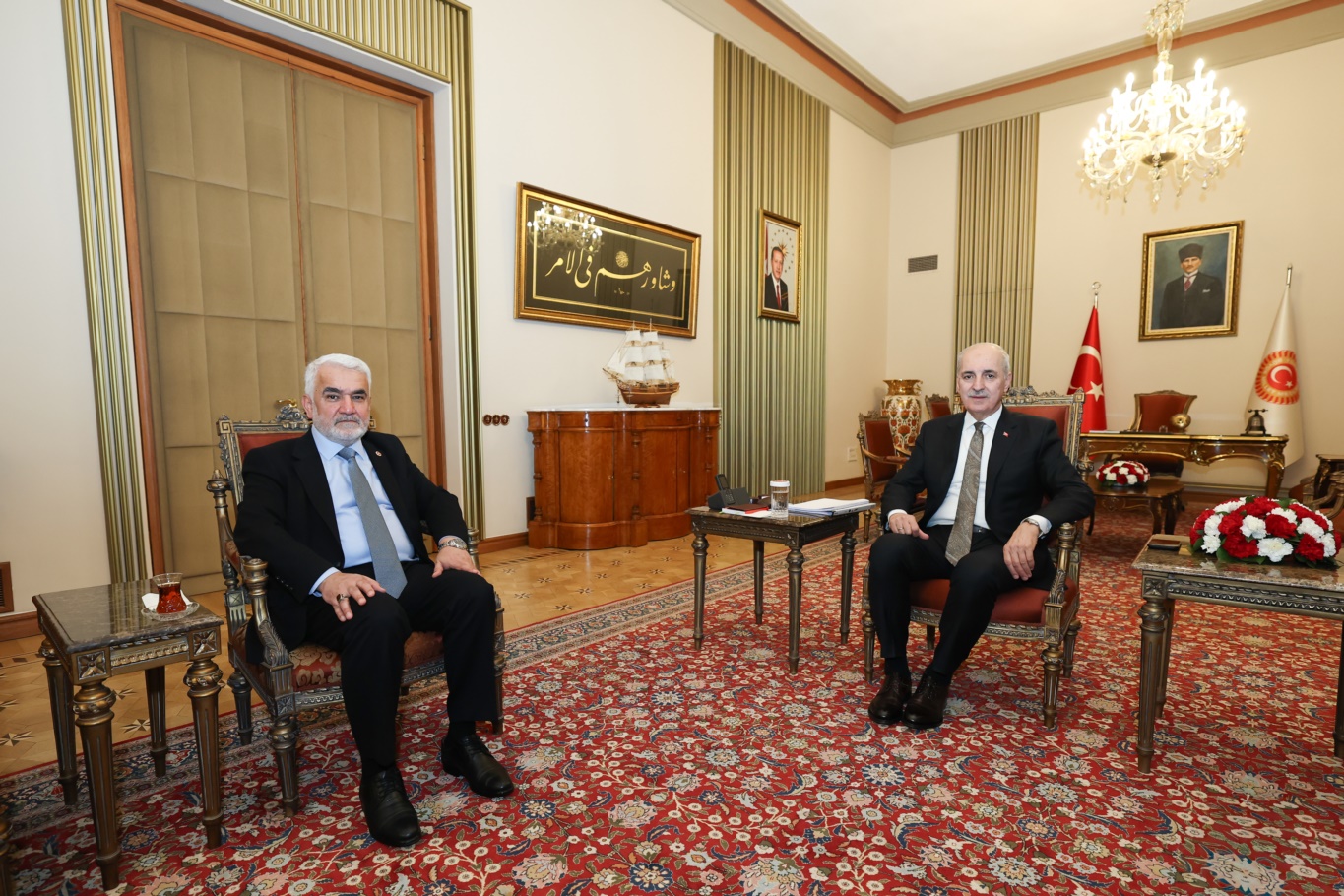 TBMM’de komisyon raporu mesaisi: Kurtulmuş siyasi parti temsilcilerini kabul etti