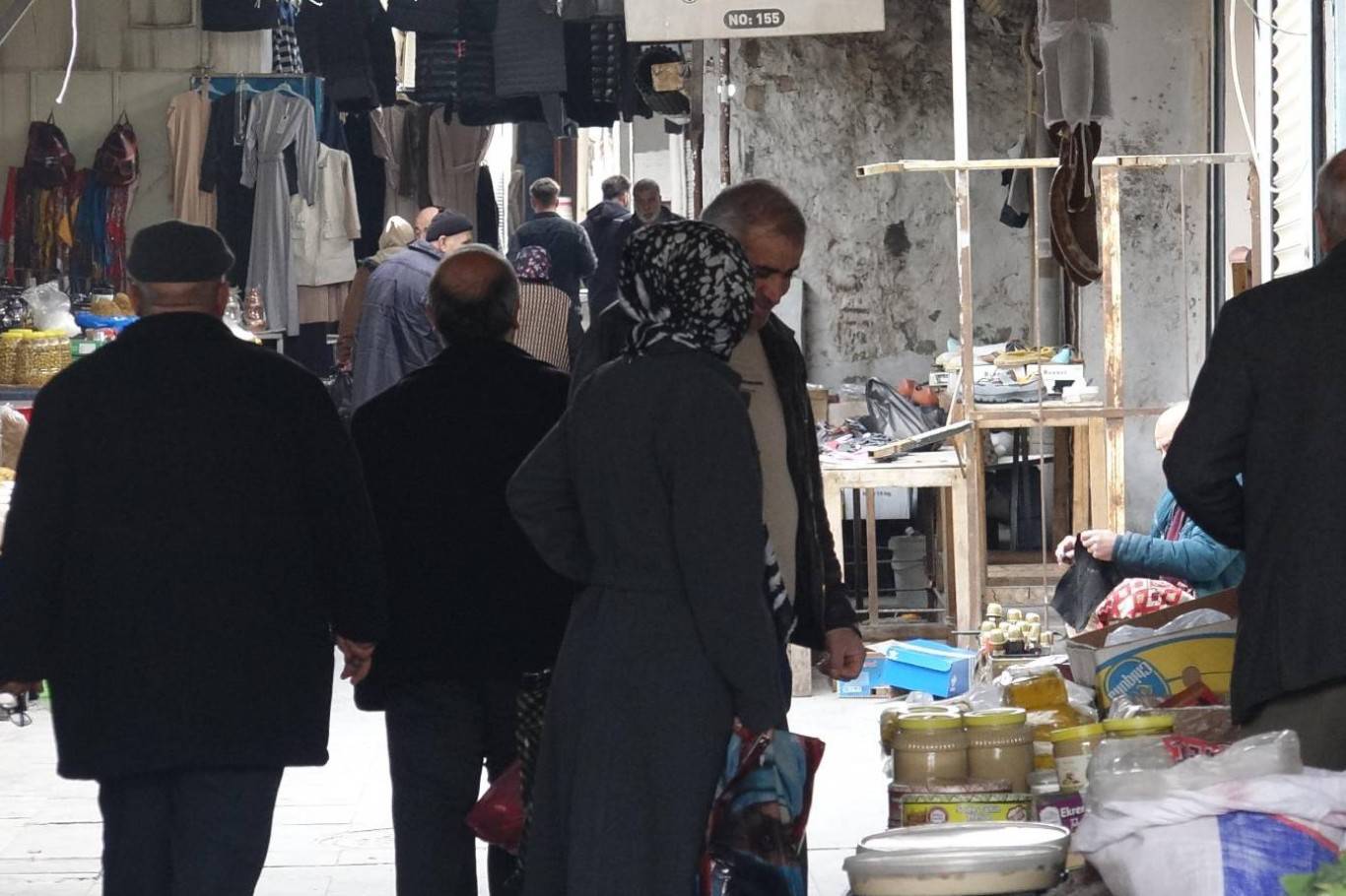 Mardin'de Ramazan hazırlıkları için alışveriş yoğunluğu başladı