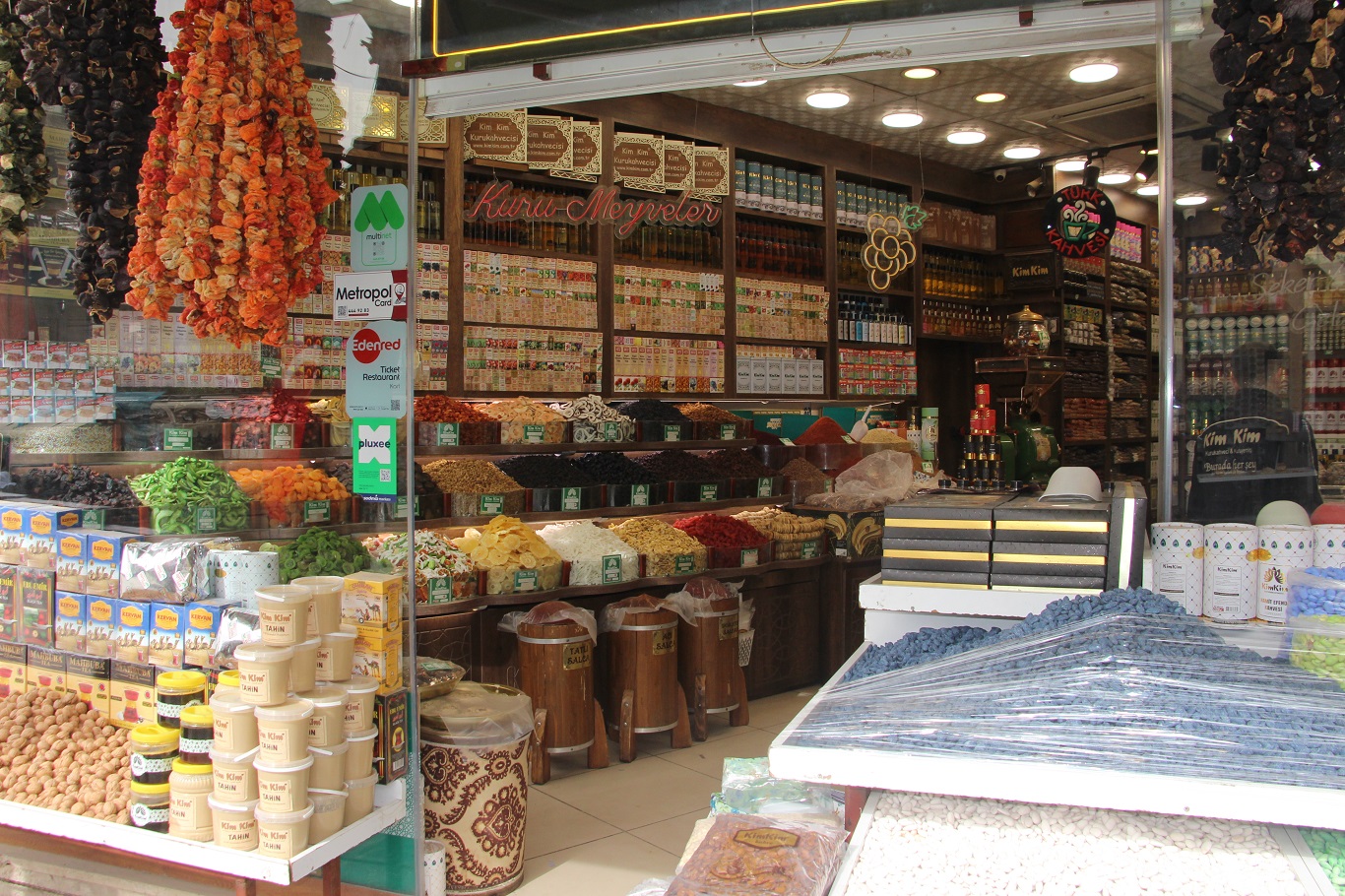 Mardin'de Ramazan hazırlıkları için alışveriş yoğunluğu başladı