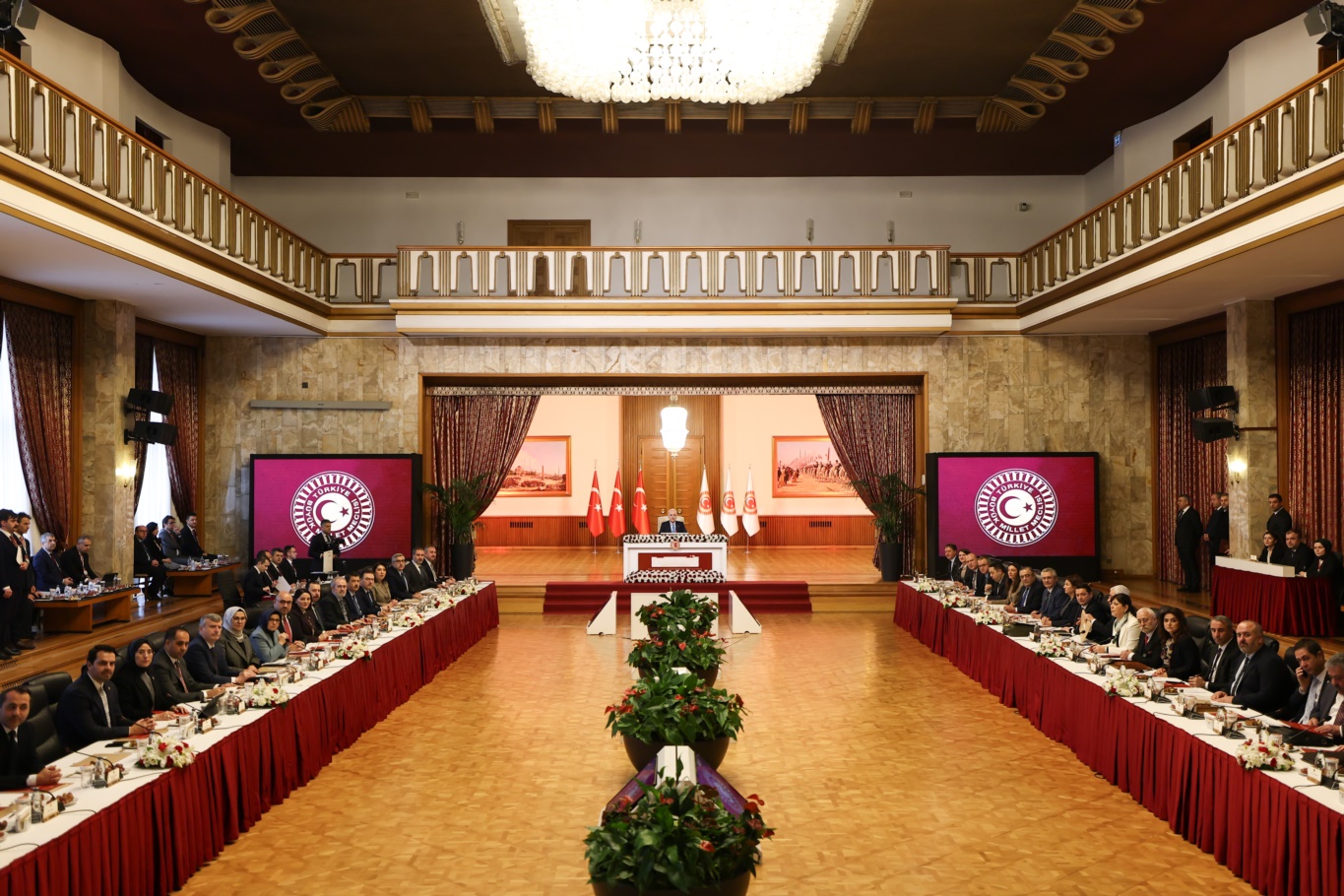 TBMM Başkanı Kurtulmuş: Terörün ülkemizin gündeminden çıkarılması her birimiz için tarihi bir sorumluluktur