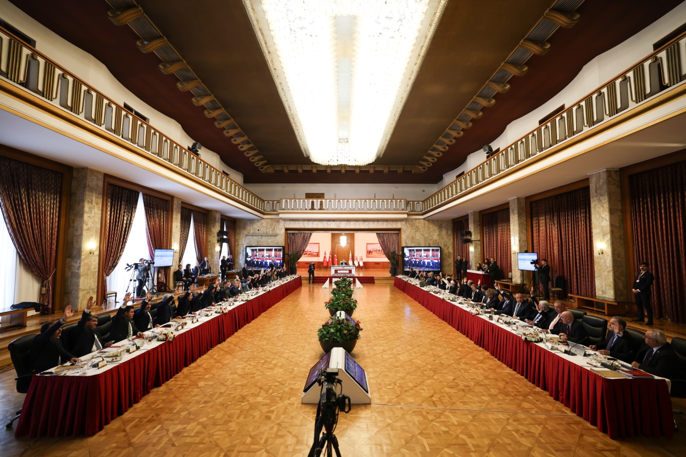 TBMM’de “Terörsüz Türkiye” raporu nitelikli çoğunlukla kabul edildi