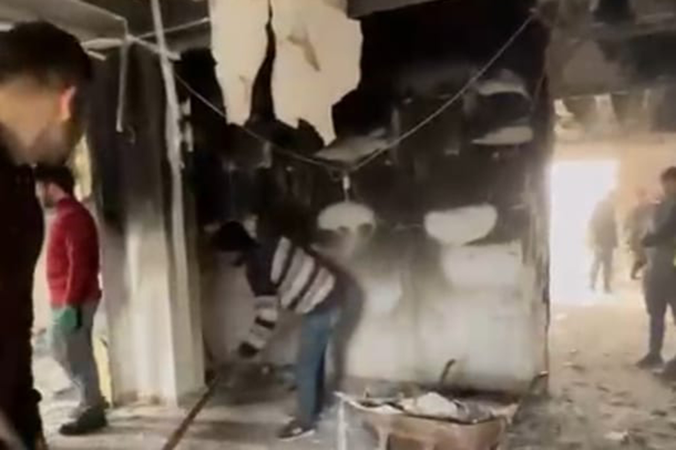 Batman'da patlayan telefon evi küle çevirdi