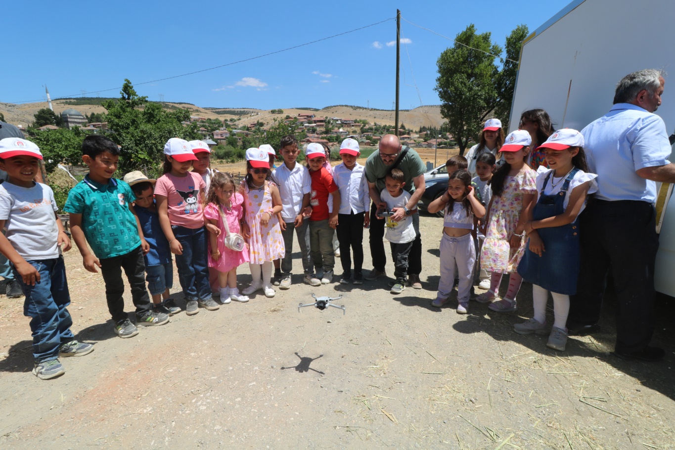 YÖK Başkanı Özvar: Bilim, dört duvar arasına sığmayacak kadar hayati bir değerdir