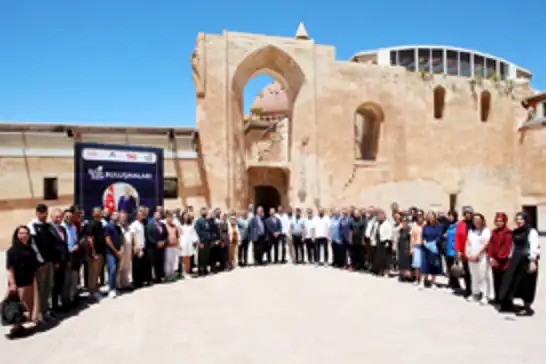 YÖK Başkanı Özvar: Bilim, dört duvar arasına sığmayacak kadar hayati bir değerdir