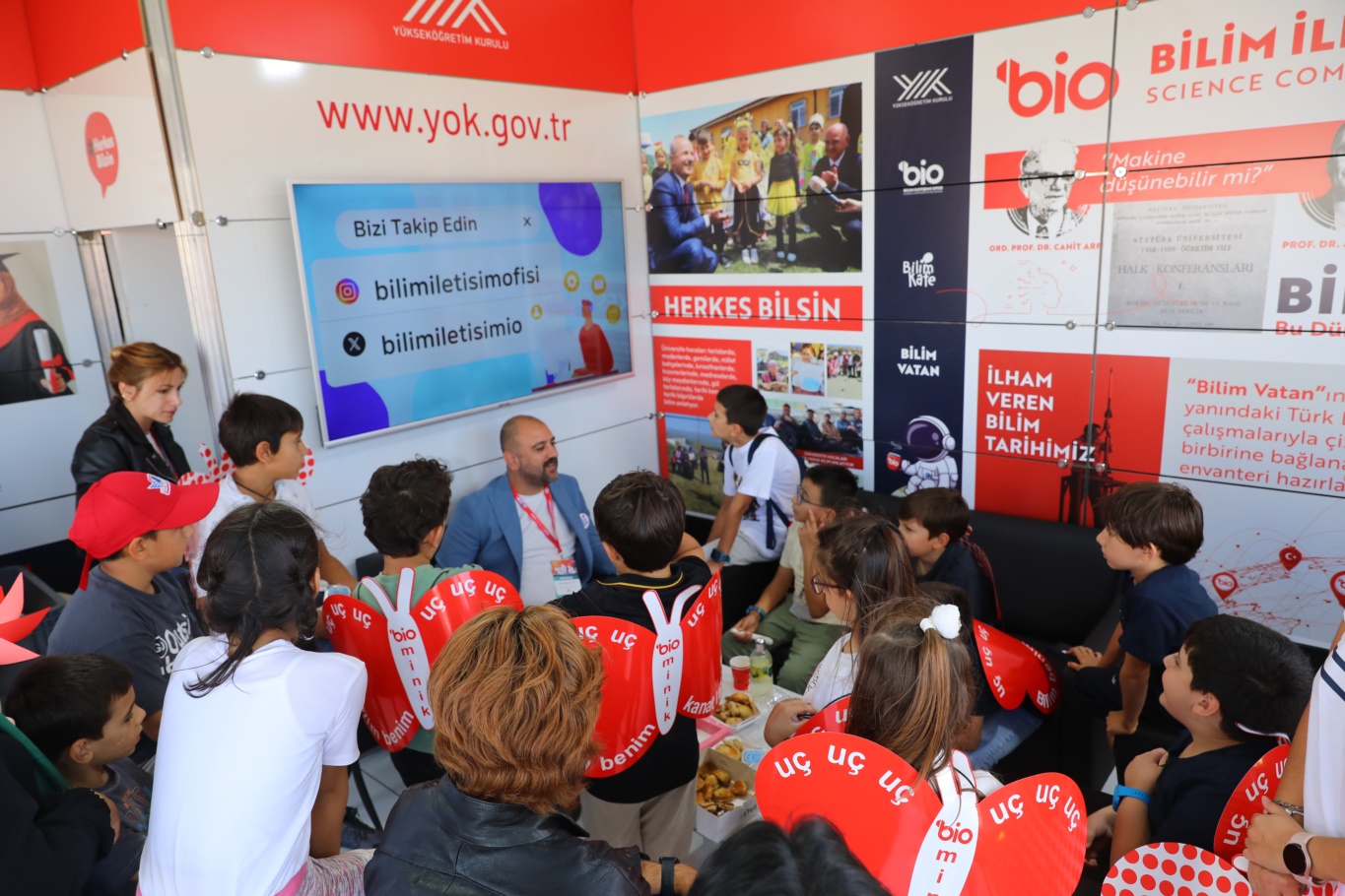 YÖK Başkanı Özvar: Bilim, dört duvar arasına sığmayacak kadar hayati bir değerdir