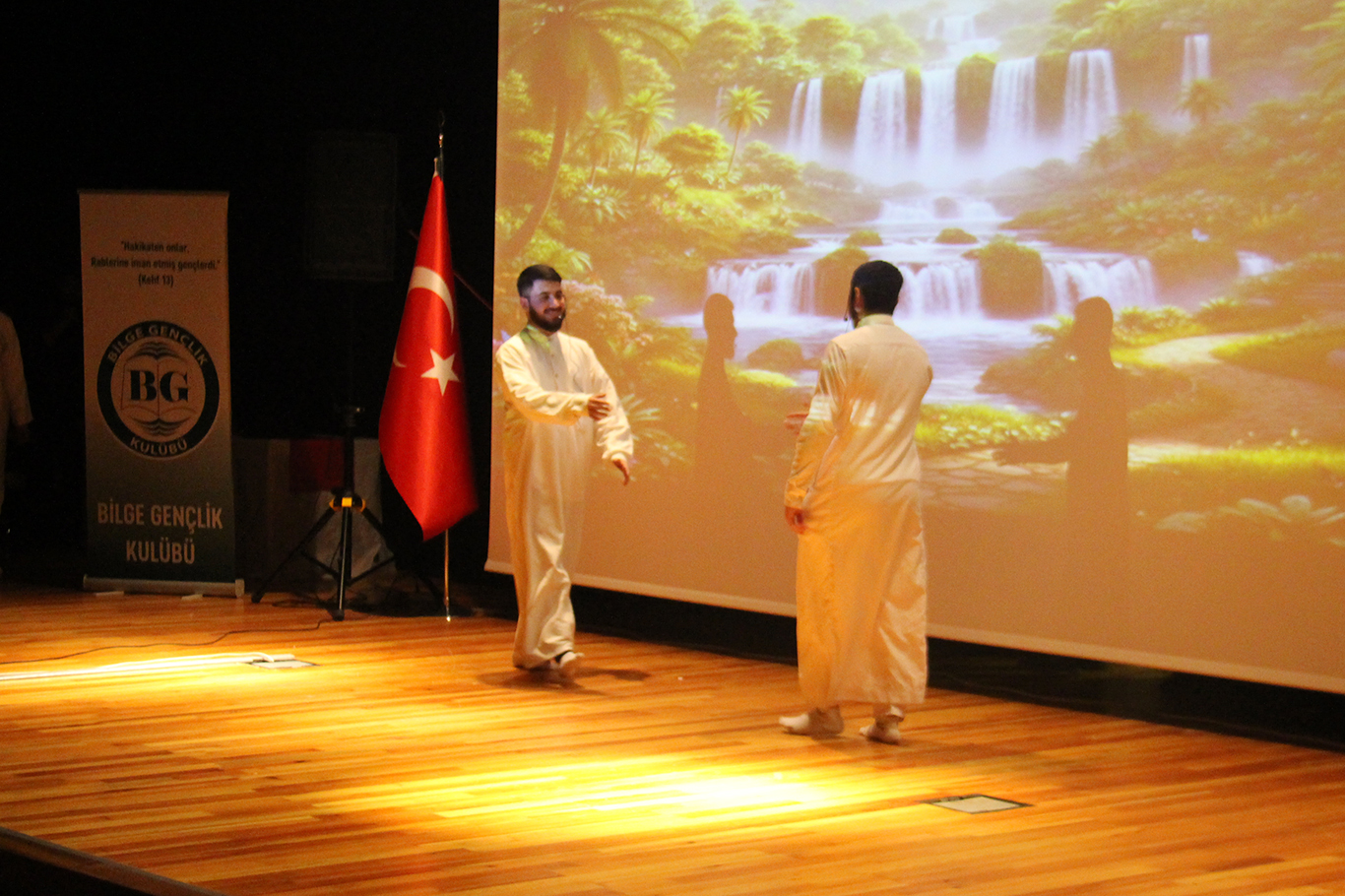Dicle Üniversitesi'nde Bilge Gençlik Kulübü tarafından "Gazze ve Şehadet" programı düzenlendi