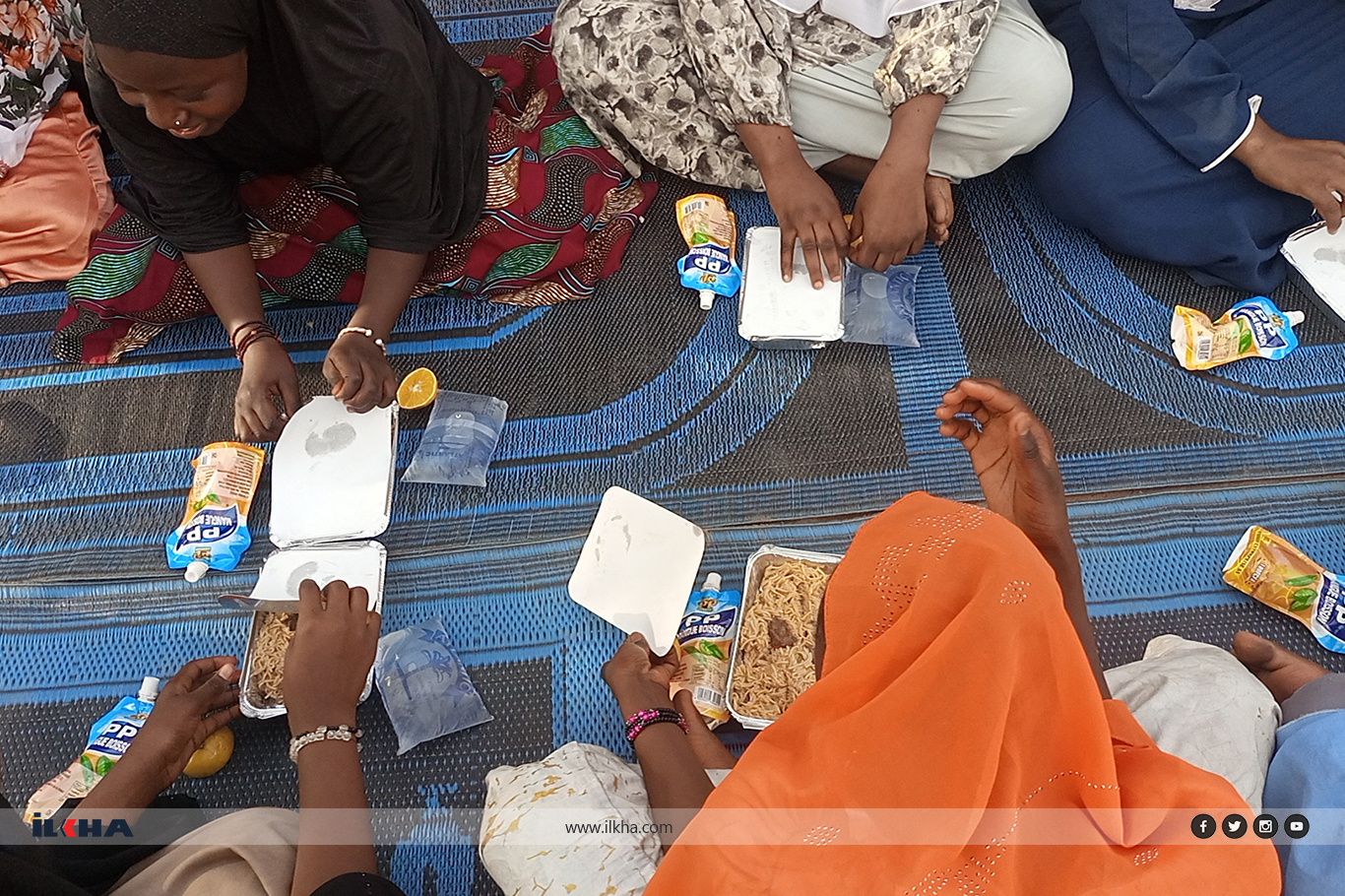 Orphans Foundation distributes hot meals to underprivileged children in Africa