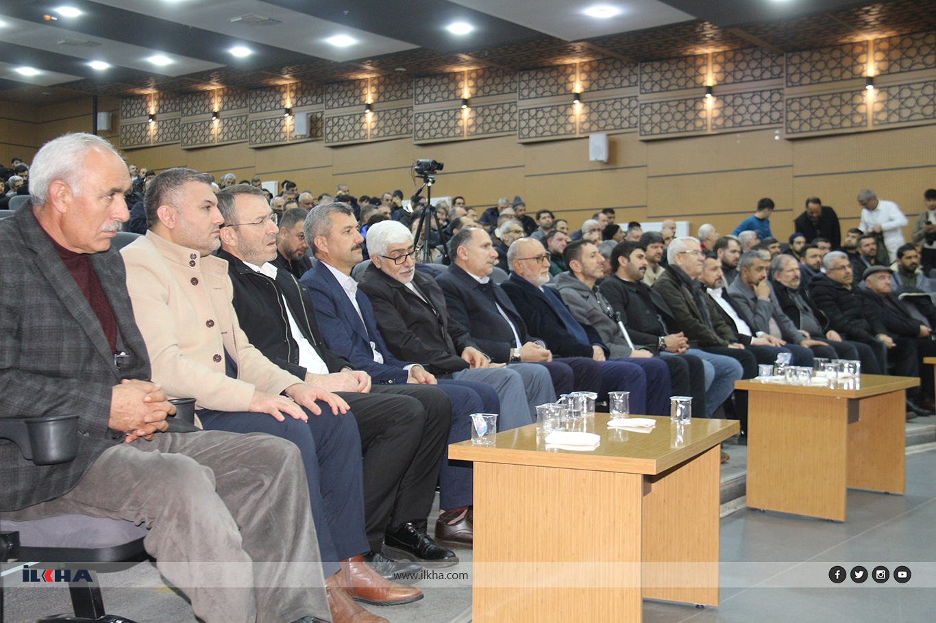 HUDA PAR li Çewlîgê panelek bi navê "Ez Zimanê Dayikê Hildibijêrim" li dar xist