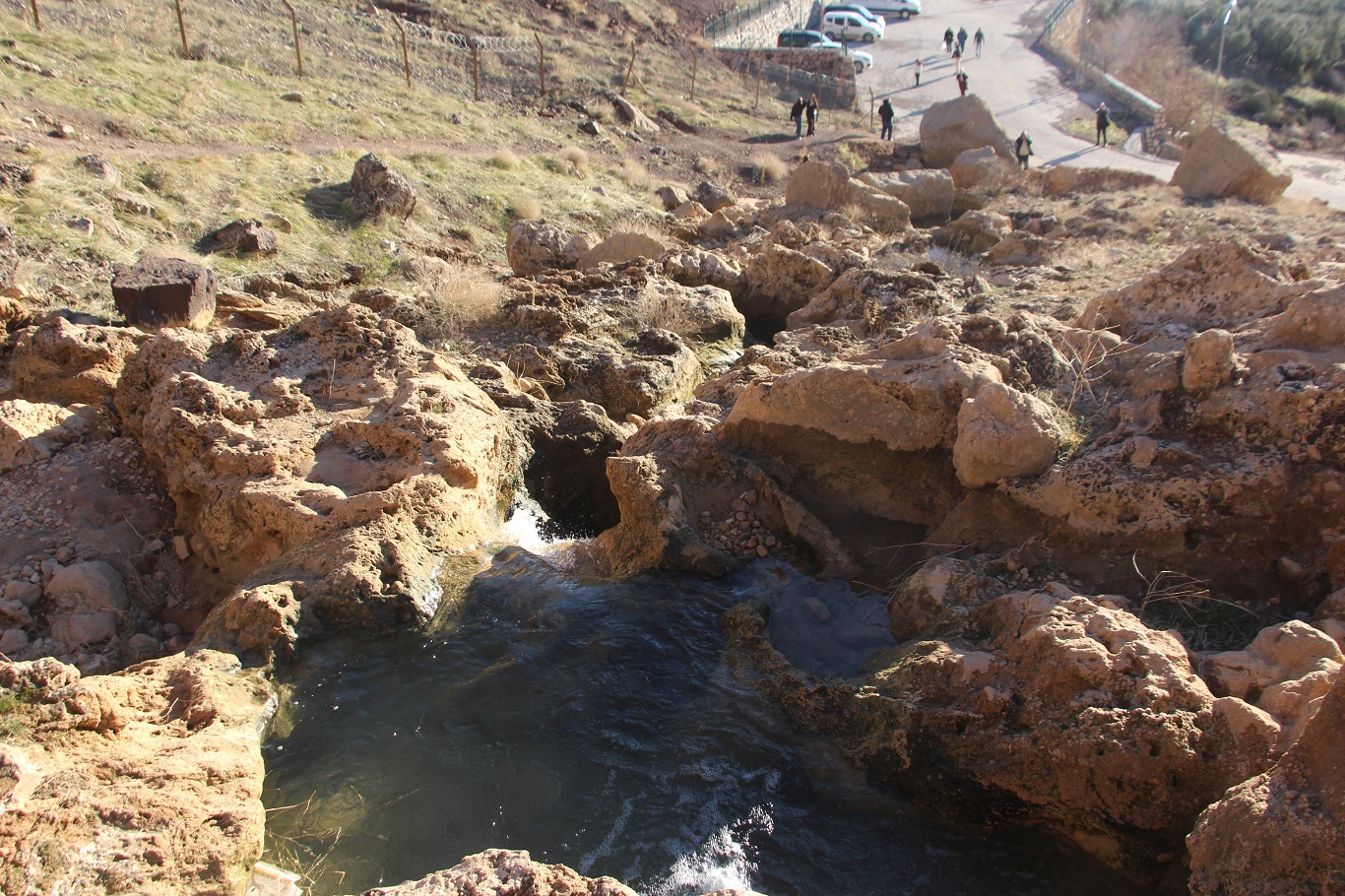 "Bereketin sembolü" olan GAP Şelalesi 2 yılın ardından tekrar eski ihtişamına kavuştu