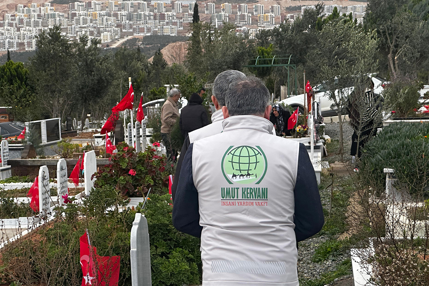 1Her mezar taşında bir hikâye: Hatay’da 6 Şubat acısı