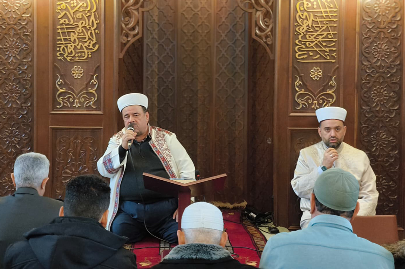 Milletvekili Dinç'ten depremzedelere ziyaret 