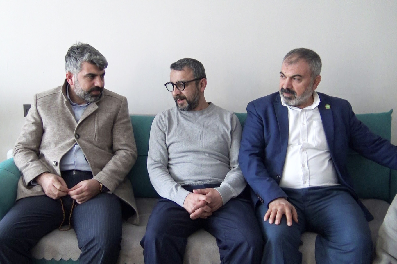 Milletvekili Dinç'ten depremzedelere ziyaret 