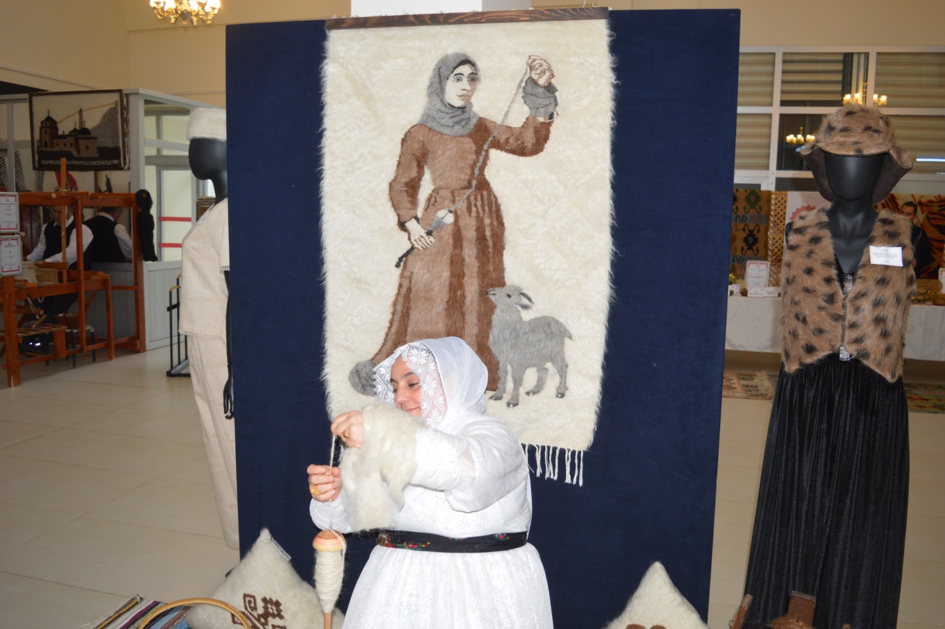 Siirt’te ilk kez düzenlenen ekonomi zirvesinde Yılmaz’dan yatırım çağrısı